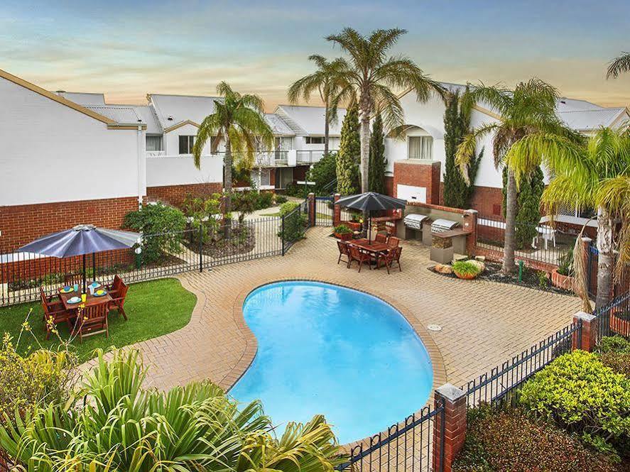 Comfort Apartments South Perth מראה חיצוני תמונה
